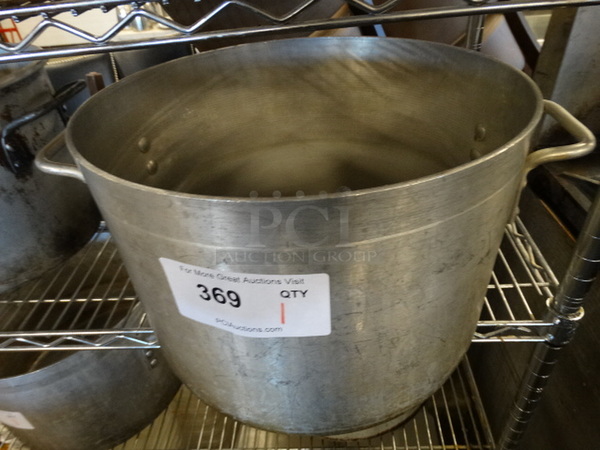 Metal Stock Pot. 16.5x13.5x9.5 - Image 1 of 2