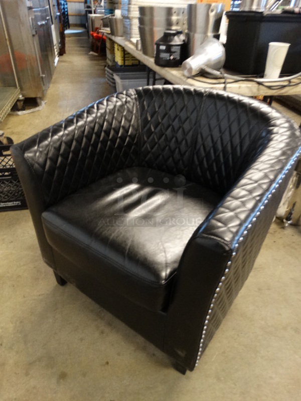 2 Chairs w/ Black Seat Cushion and Arm Rests. 30x29x30. 2 Times Your Bid! - Image 3 of 4