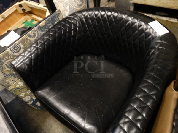 2 Chairs w/ Black Seat Cushion and Arm Rests. 30x29x30. 2 Times Your Bid! - Image 4 of 4