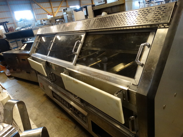 BEAUTIFUL! Custom Deli's Model DILW8CBSS Stainless Steel Commercial Floor Style Refrigerated Deli Display Case Merchandiser. 120/208 Volts, 3 Phase. 64x33x55. Tested and Working! - Image 4 of 9