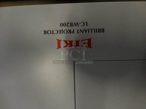 Eiki Model LC-WB200A Projector. 100-240 Volts. 14x11x3.5 - Image 5 of 6