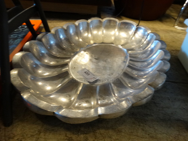 Metal Tray. 33x24x4