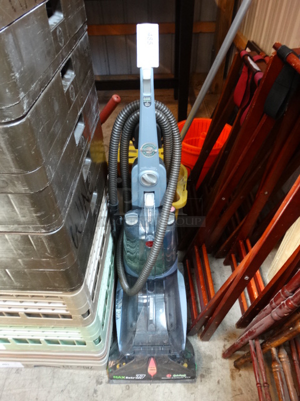 Hoover SpinScrub Multi Surface Pro Max Extract 77 Vacuum Cleaner. 14x20x44 - Image 1 of 5
