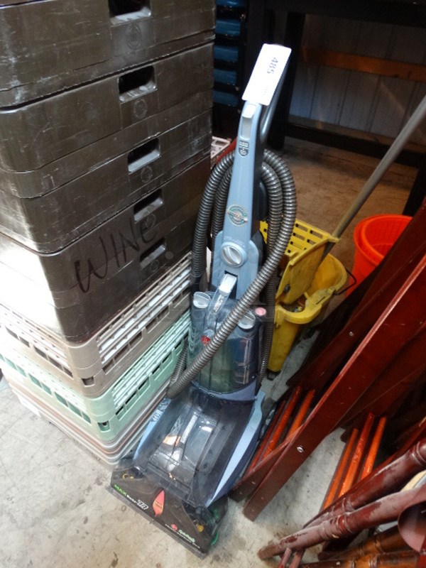 Hoover SpinScrub Multi Surface Pro Max Extract 77 Vacuum Cleaner. 14x20x44 - Image 2 of 5