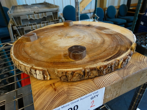 2 Wood Pattern Cutting Boards. 14x14x1.5, 10x14x2. 2 Times Your Bid! - Image 3 of 3
