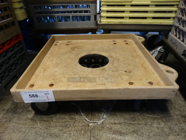 Poly Dish Caddy Dolly on Commercial Casters. 23x21.5x7 - Image 1 of 3
