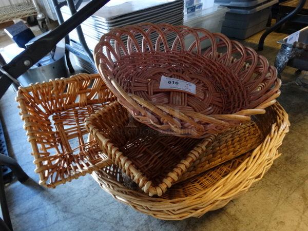 5 Various Baskets. Includes 18x18x5. 5 Times Your Bid! - Image 2 of 2