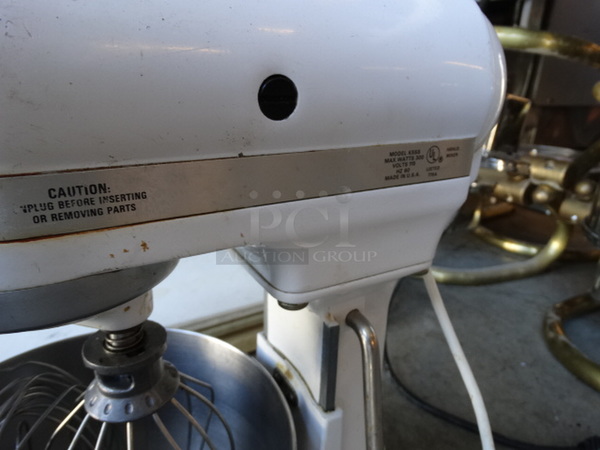 KitchenAid Model K5SS Countertop 5 Quart Planetary Mixer w/ Metal Mixing Bowl, Dough Hook, Whisk and Paddle Attachments. 115 Volts, 1 Phase. 10x13x16. Tested and Working! - Image 4 of 6
