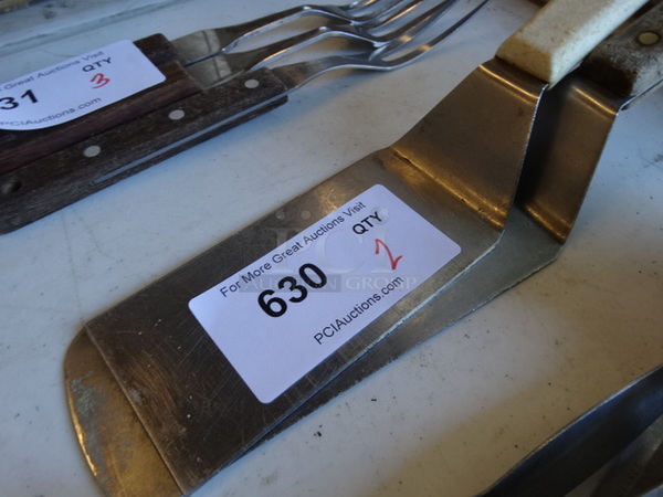 2 Metal Spatulas. 13", 14". 2 Times Your Bid! - Image 2 of 2