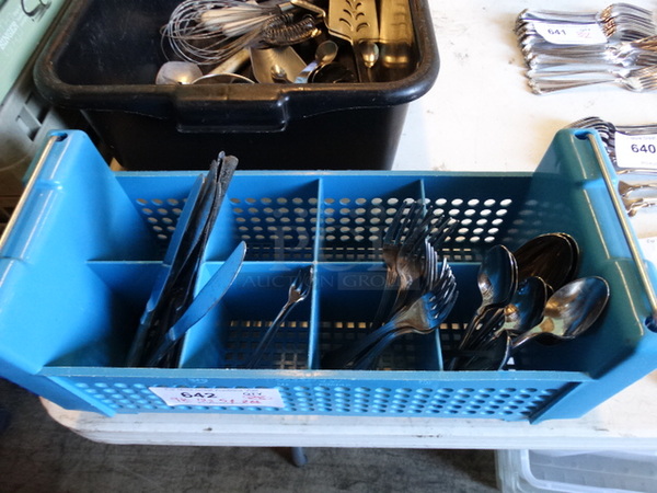 All One Money! Lot of 28 Pieces of Silverware; 9 Knives, 12 Spoons, 5 Forks and 2 Oyster Forks in Silverware Caddy! - Image 2 of 6