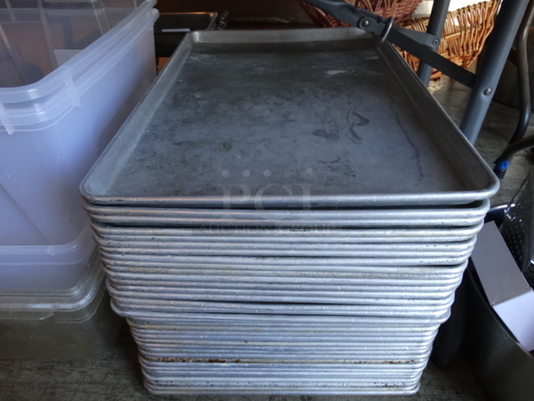 14 Metal Full Size Baking Pans. 18x26x1. 14 Times Your Bid!