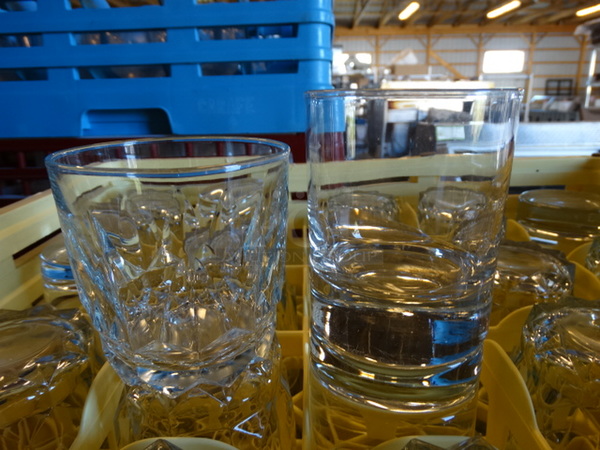 25 Various Rocks Glasses in Dish Caddy. Includes 3x3x3.5, 3.5x3.5x3.5. 25 Times Your Bid! - Image 1 of 3