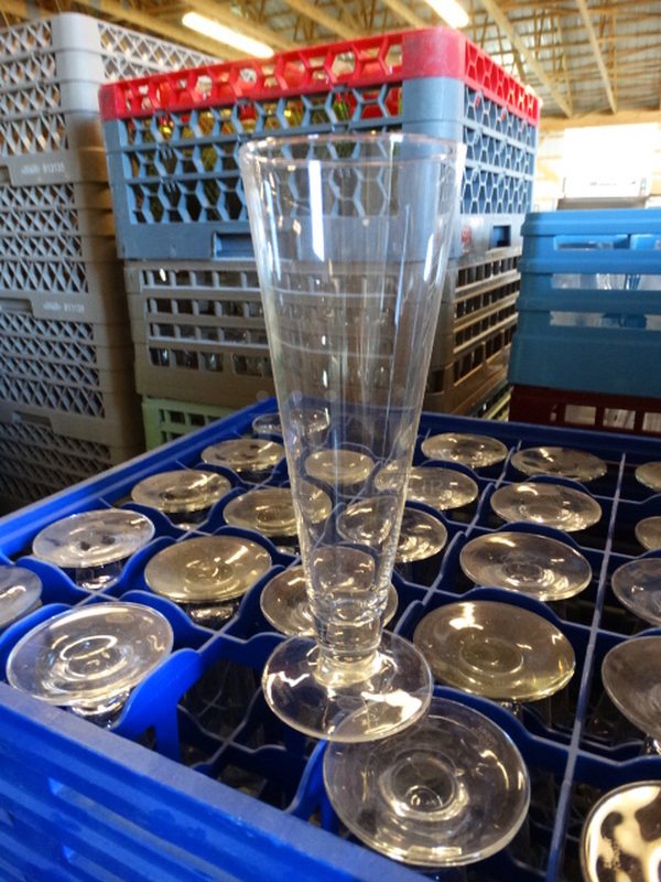 23 Footed Beverage Glasses in Dish Caddy. 3x3x9. 23 Times Your Bid! - Image 2 of 2