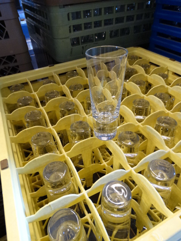 36 Footed Beverage Glasses in Dish Caddy. 2.75x2.75x7. 36 Times Your Bid! - Image 2 of 2