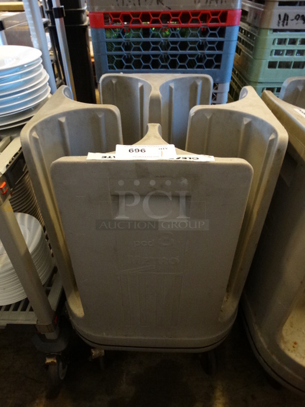 Metro Gray Poly Plate Cart on Commercial Casters. 20x20x32 - Image 2 of 3