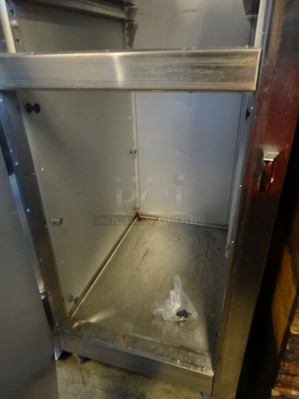 NICE! Traulsen Model AHT 1-32DUT Stainless Steel Commercial 2 Half Size Door Reach In Cooler. 115 Volts, 1 Phase. 24x35x83. Tested and Working! - Image 6 of 7