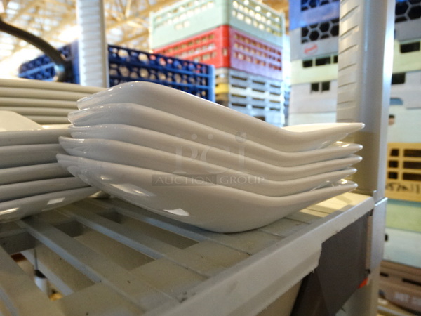 2 White Ceramic Dishes. 6x3x1.5. 2 Times Your Bid! - Image 2 of 3