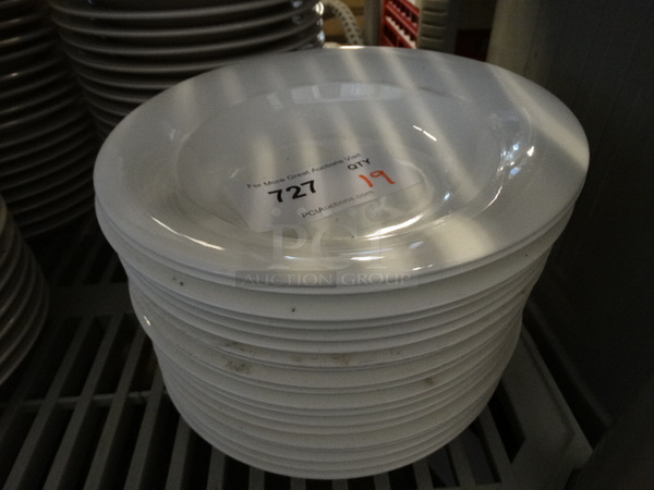19 White Ceramic Pasta Plates. 9.5x9.5x2. 19 Times Your Bid!
