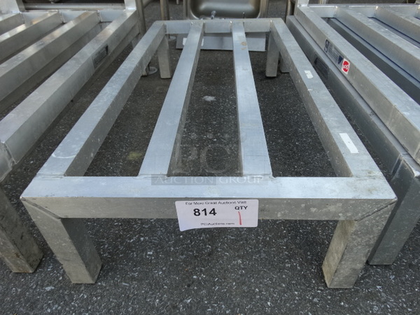 Metal Dunnage Rack. 36x18x8