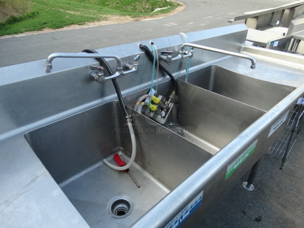 Stainless Steel Commercial 3 Bay Sink w/ Dual Drainboards, 2 Faucets and 2 Handles. 96x30x44. Bays 18x24x13. Drianboards 12x16x1 - Image 3 of 4