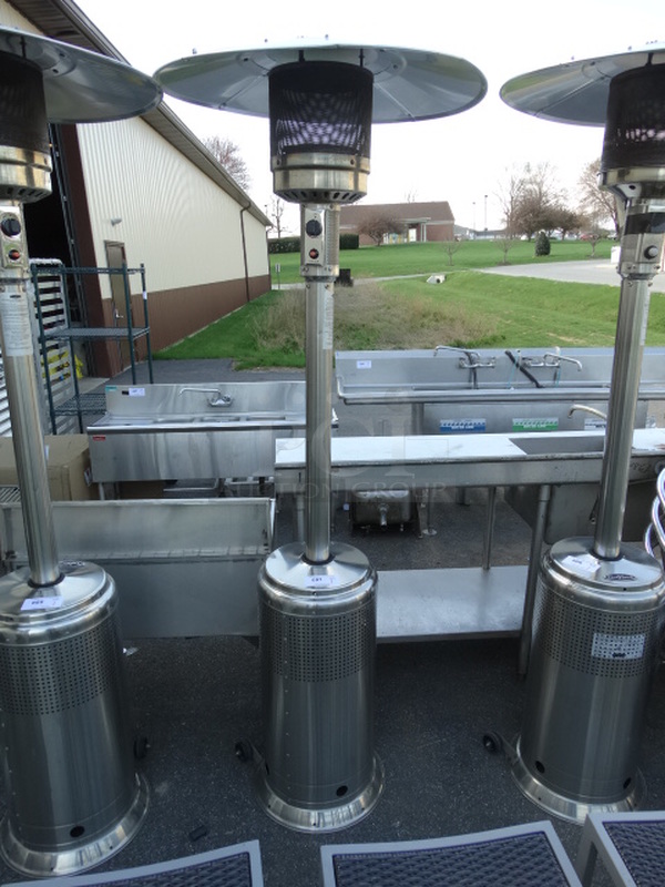 Fire Sense Stainless Steel Commercial Propane Gas Powered Patio Heater. 30x30x84 - Image 2 of 6