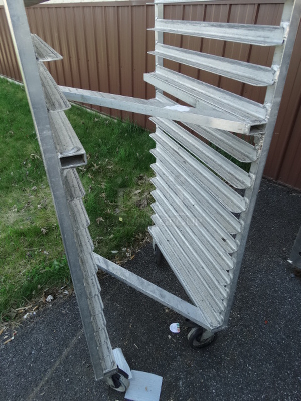 Metal Commercial Pan Transport Rack on Commercial Casters. 20x26x70 - Image 3 of 4