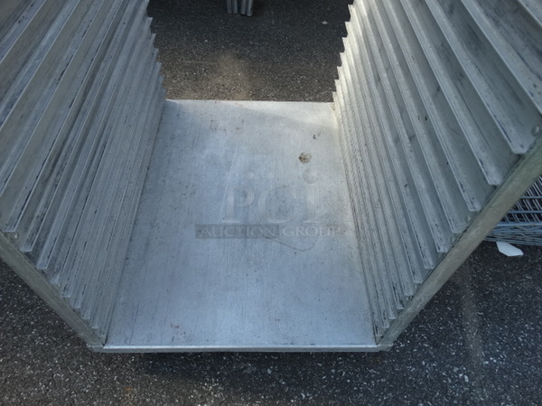 Metal Commercial Pan Transport Rack on Commercial Casters. 20x26x62 - Image 4 of 4