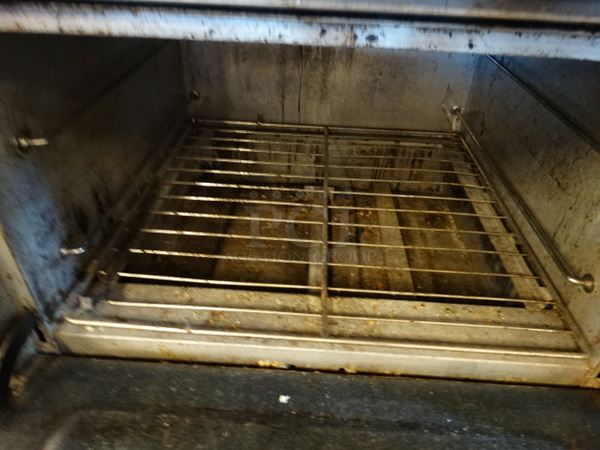 WOW! Southbend Stainless Steel Commercial 6 Burner Range w/ Lower Oven on Commercial Casters. 37x34x48 - Image 5 of 8