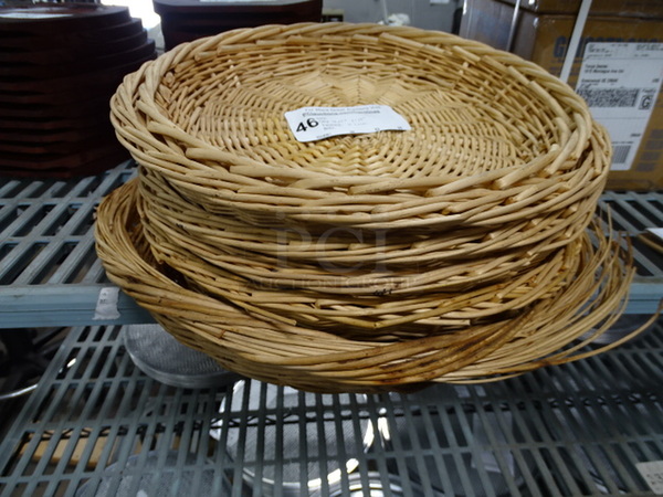 ALL ONE MONEY! 5 Wicker Paper Plate Holders.