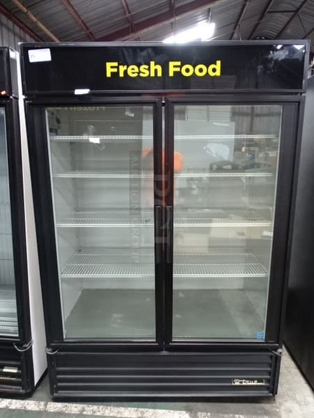 AMAZING! True Model GDM-49 Commercial Electric Two Door Refrigeration Merchandiser With Interior LED Lights. Tested And Working. 54x77x30 115/208-230 Volt, 1 Phase