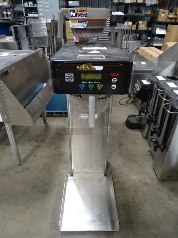 NICE! Bunn Model ITB 	
Bunn Commercial Stainless Steel Dual Dilution 3 Gallon Iced Tea Brewer with Digital Controls - 120 Volt 1 Phase.