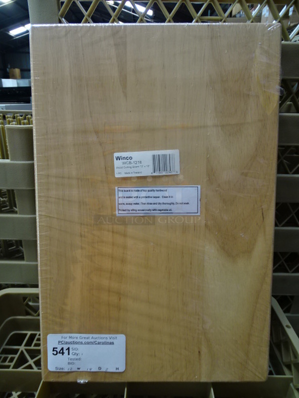NEW! Winco Model WCB-1218 Wood Cutting Board. 12x18x2 