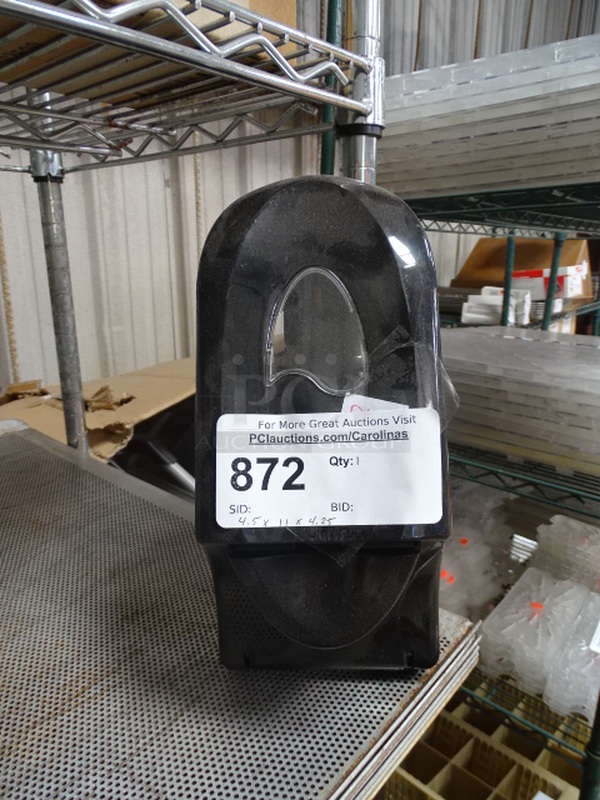 NICE! Black Soap Dispenser. 4.5x11x4.25