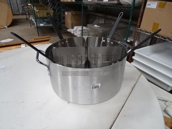 NEW! Update International Model ASPA-4 Commercial 20 Qt Aluminum Pasta Cooker With Inserts. 14x17x7