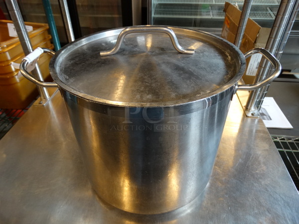 Stainless Steel Stock Pot w/ Handles and Lid. 15.5x12x10