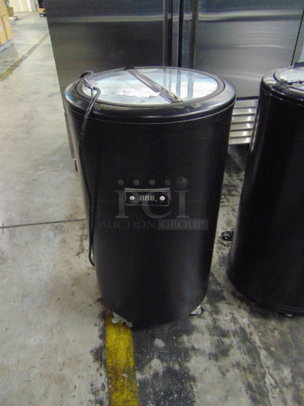 AMAZING! BRAND NEW SG Merchandising Model RB-19 Commercial Electric Barrel Cooler On Commercial Casters. 115 Volt 18.5x34.5 Tested And Working