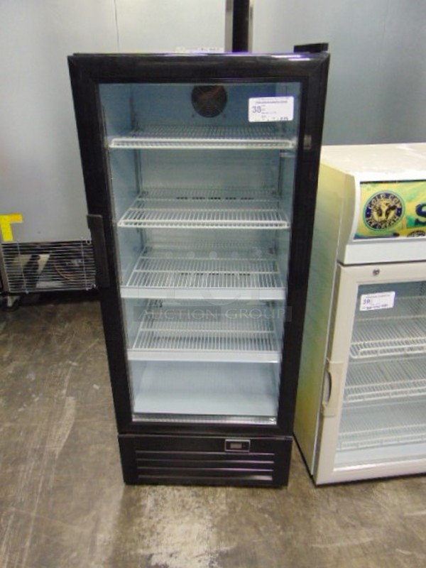 FABULOUS! BRAND NEW SG Merchandising Model SD-10 Commercial Electric Single Glass Door Cooler. 115 Volt 24x24x55.25 Tested And Working