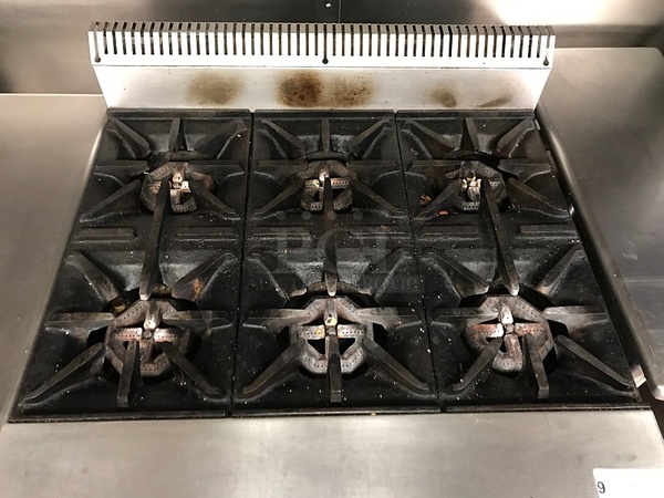 U.S. Range C836-6RC 36" 6 Burner Heavy Duty Range w/ CONVECTION Oven Natural Gas, Tested & Working! - Image 2 of 6