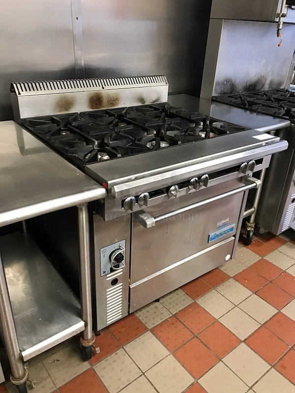 U.S. Range C836-6RC 36" 6 Burner Heavy Duty Range w/ CONVECTION Oven Natural Gas, Tested & Working! - Image 3 of 6