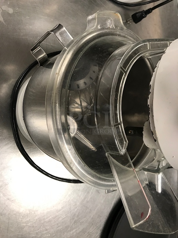 Globe SP5 Aluminum Gear Driven 5 Qt Commercial Countertop Mixer, Includes Attachments, 115v 1ph, Tested & Working! (See Video) - Image 2 of 4