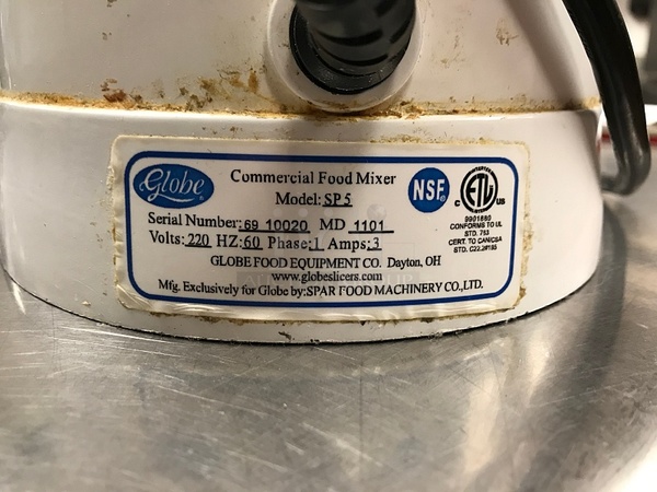 Globe SP5 Aluminum Gear Driven 5 Qt Commercial Countertop Mixer, Includes Attachments, 115v 1ph, Tested & Working! (See Video) - Image 4 of 4