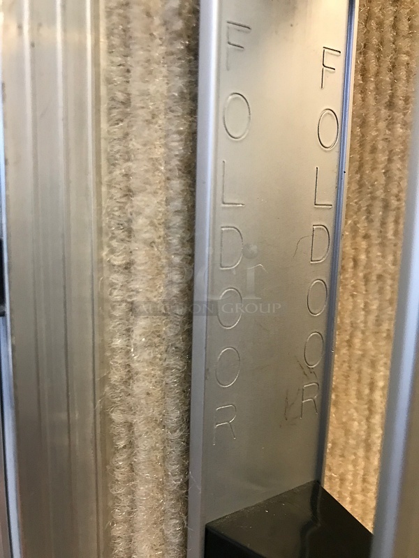 Holcomb & Hoke Accordion Partition, Three Sections - Image 5 of 6