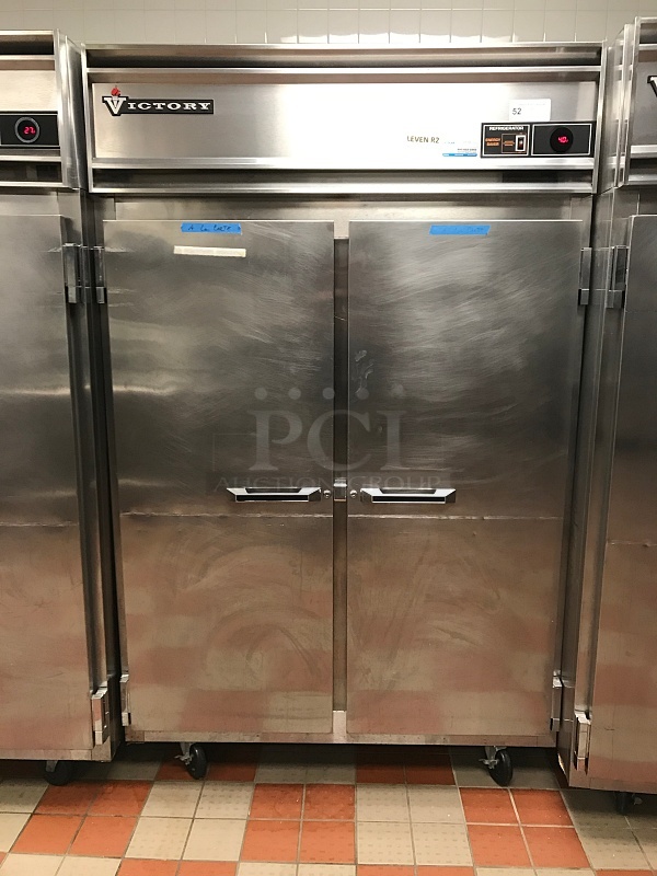 Victory RSA-2DS7 Double Door Stainless Steel Reach In Refrigerator, 115V 1Ph, Tested & Working!