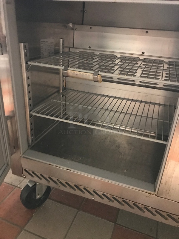 Victory VUR-72 Stainless Steel Refrigerated Worktop Cooler 115V 1Ph, Tested & Working! - Image 4 of 7