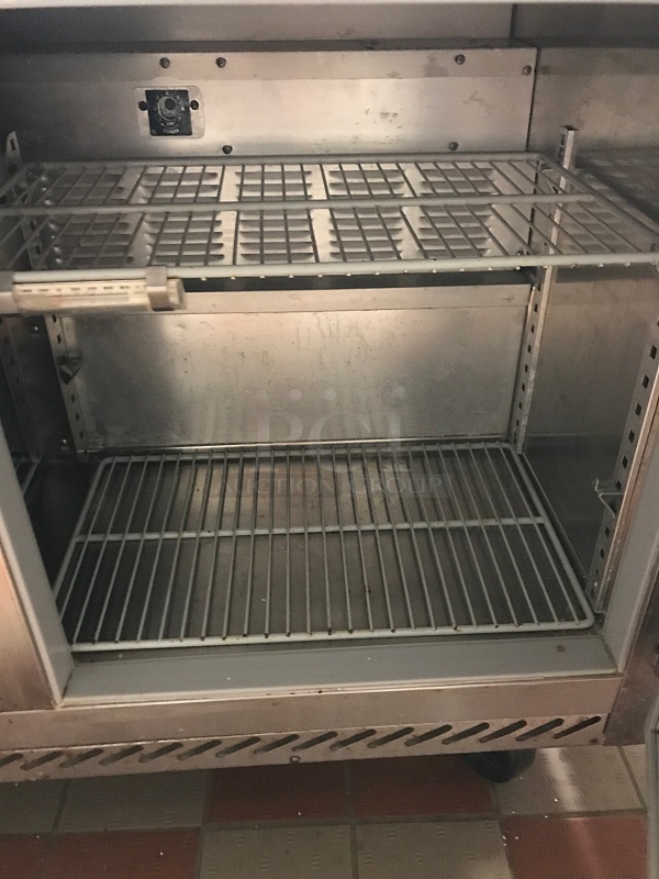 Victory VUR-72 Stainless Steel Refrigerated Worktop Cooler 115V 1Ph, Tested & Working! - Image 7 of 7