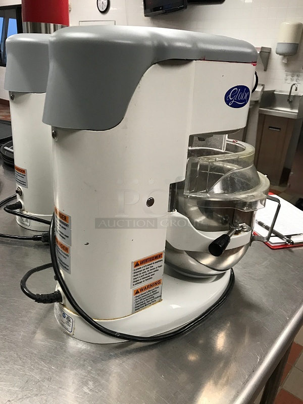 Globe SP5 Aluminum Gear Driven 5 Qt Commercial Countertop Mixer, Includes Attachments, 220v 1ph, Tested & Working! (See Video) - Image 3 of 4