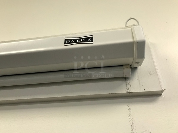 Da-Lite Projector Screen - Image 2 of 2
