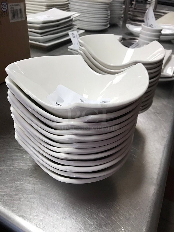 24 Ceramic Bowls