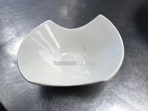 36 Ceramic Bowls - Image 3 of 4