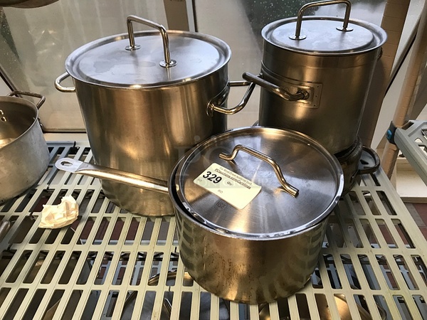 Two Stainless Steel Stock Pots & Sauce Pan w/ Lids
